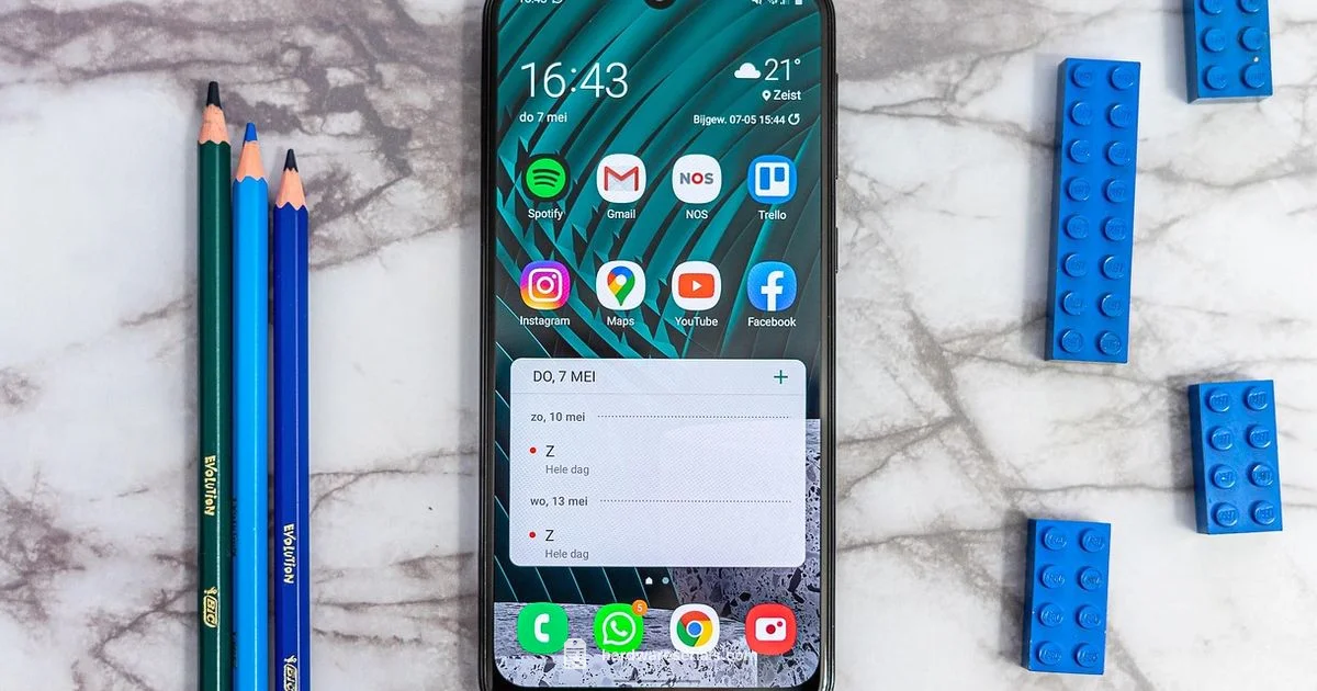 Samsung Prefix R - Hardware Serials